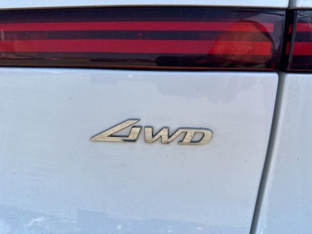 Used 2022 Genesis GV70 2.5T w/ Select Package image 18