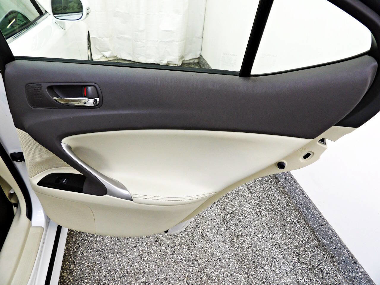 Used 2012 Lexus IS 250 RWD image 12