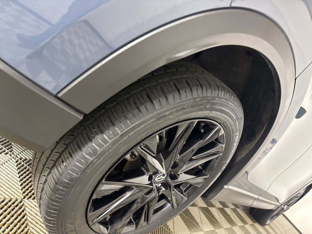 Used 2024 MAZDA CX-5 Carbon Edition image 33