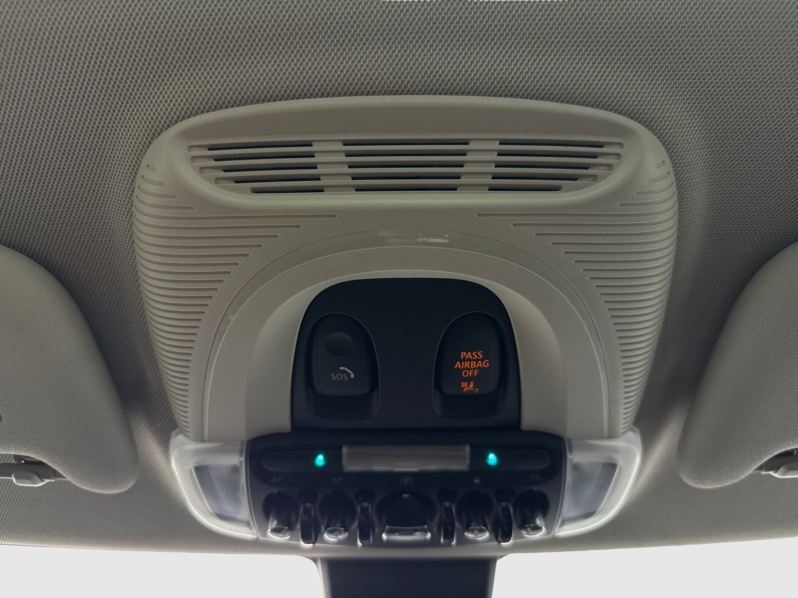 Used 2020 MINI Cooper S image 33