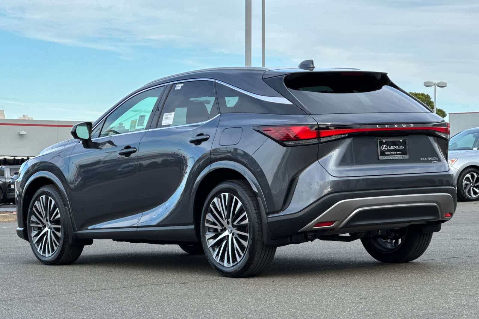 New 2026 Lexus RX 350 w/ Convenience Package AWD/4WD image 7