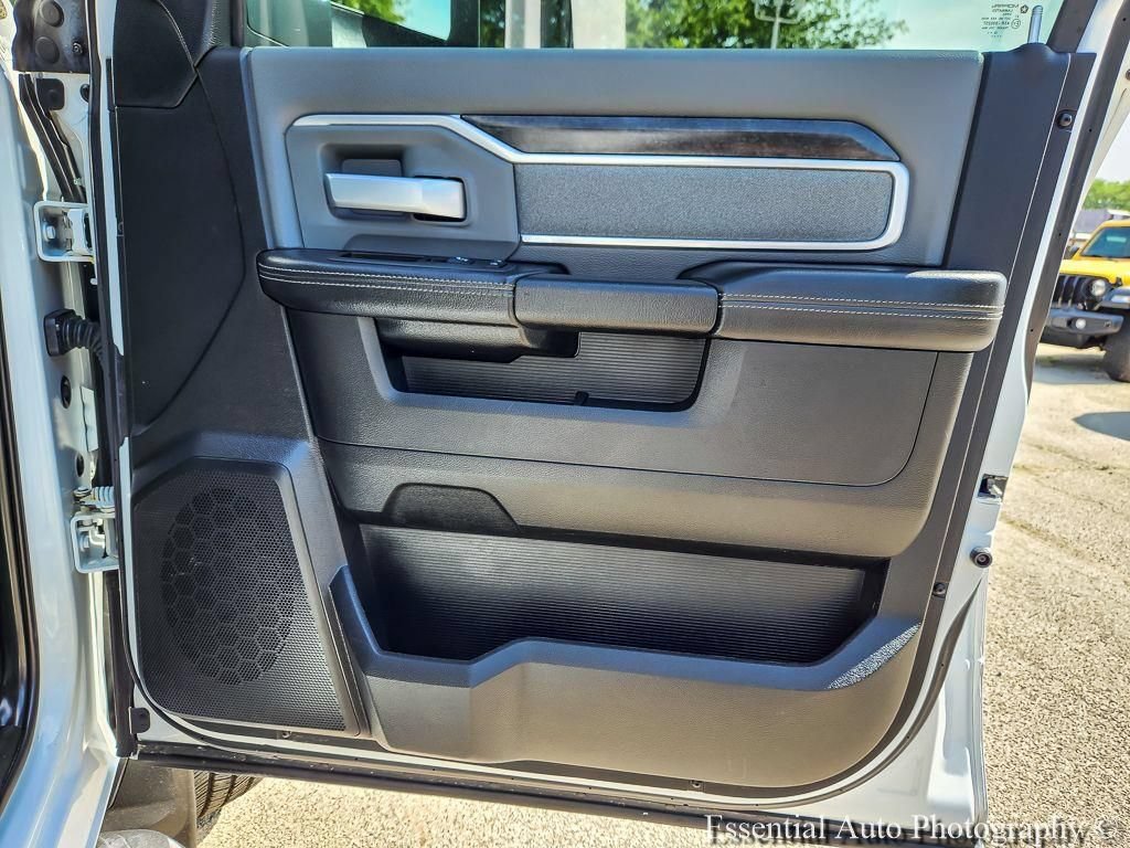Used 2022 RAM 2500 Big Horn AWD/4WD image 20