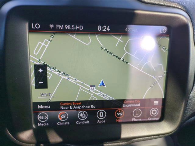 Used 2022 Jeep Renegade Altitude w/ Convenience Group image 13