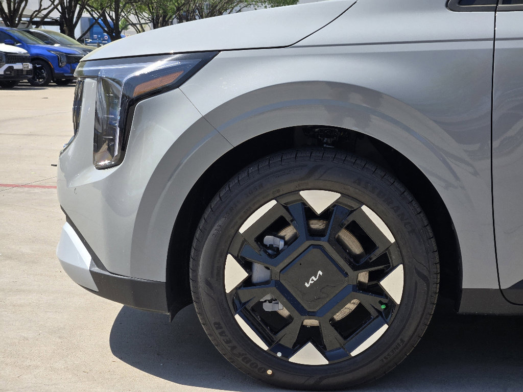 New 2026 Kia Carnival EX image 5