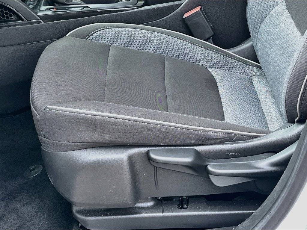 Used 2025 Chevrolet TrailBlazer LS w/ LS Convenience Package FWD image 18