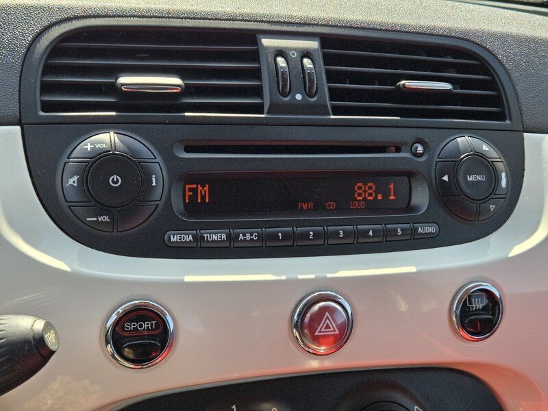 Used 2015 FIAT 500 Pop FWD image 19