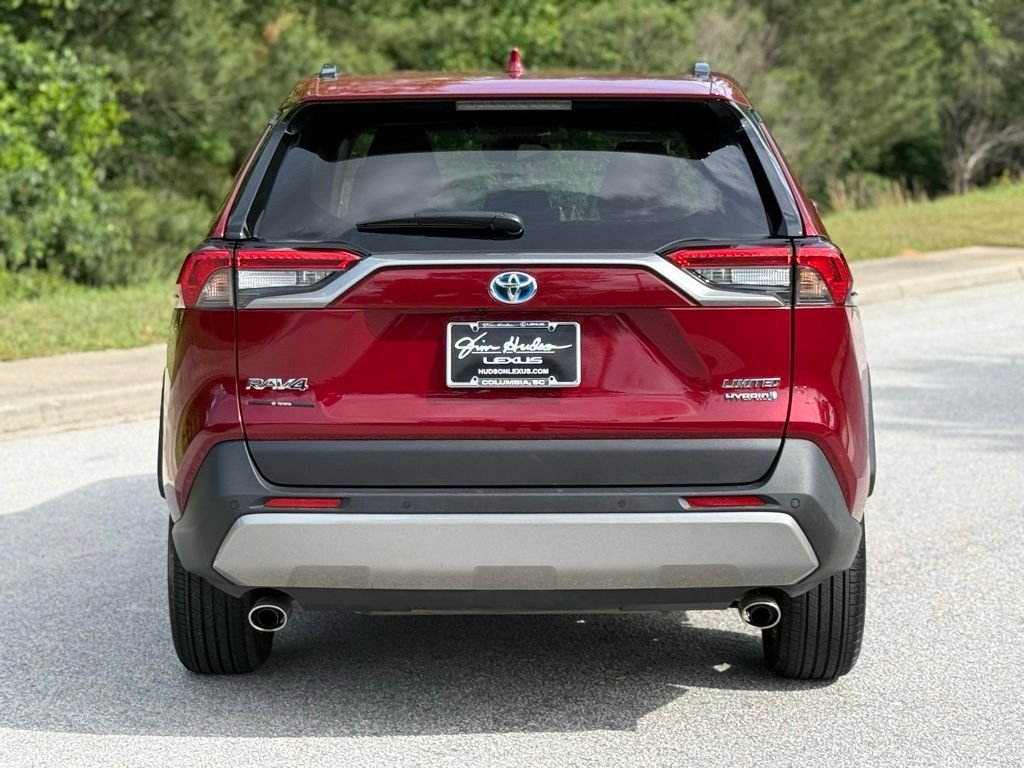 Used 2022 Toyota RAV4 Limited AWD/4WD image 11