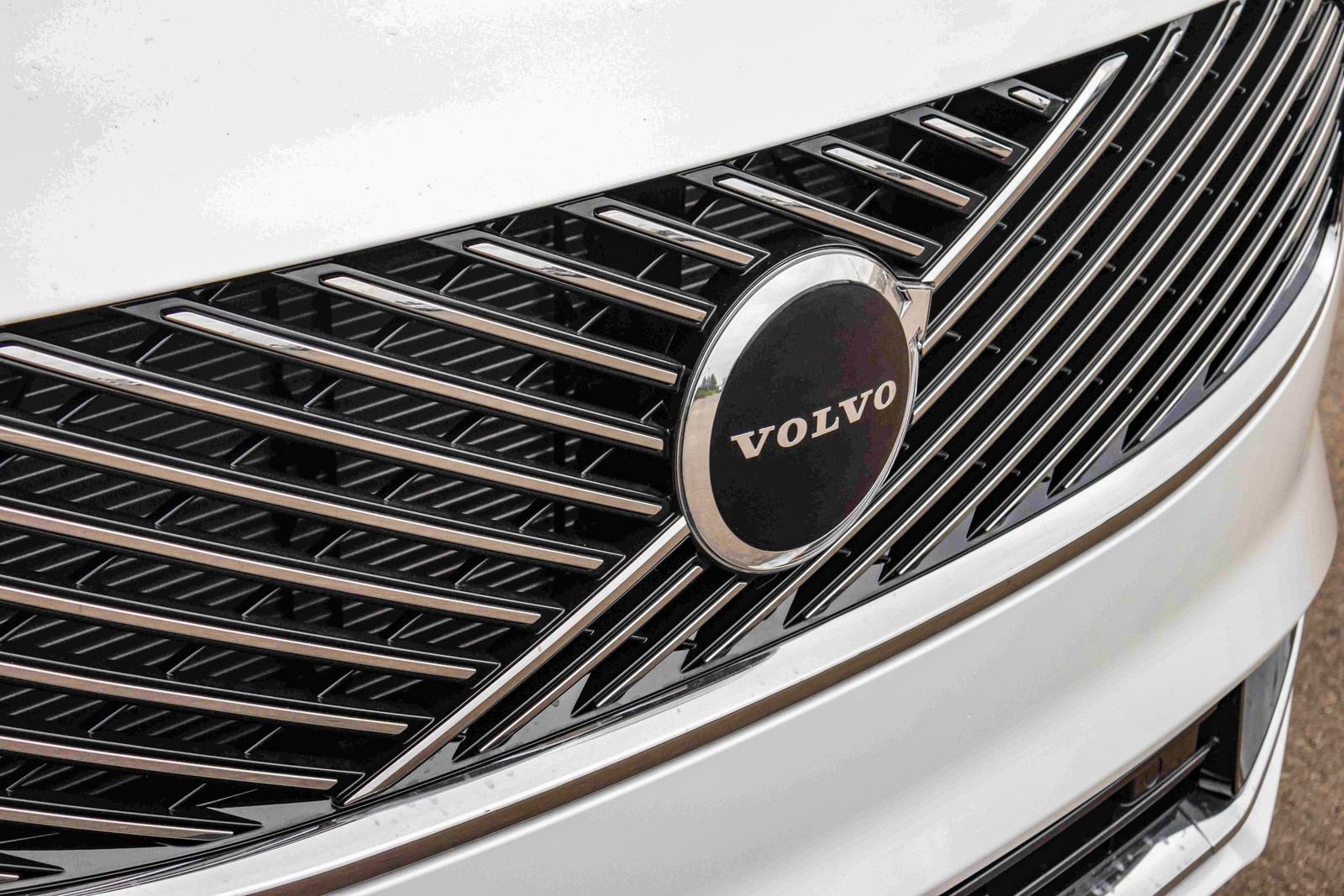 New 2026 Volvo XC90 B5 Core image 16