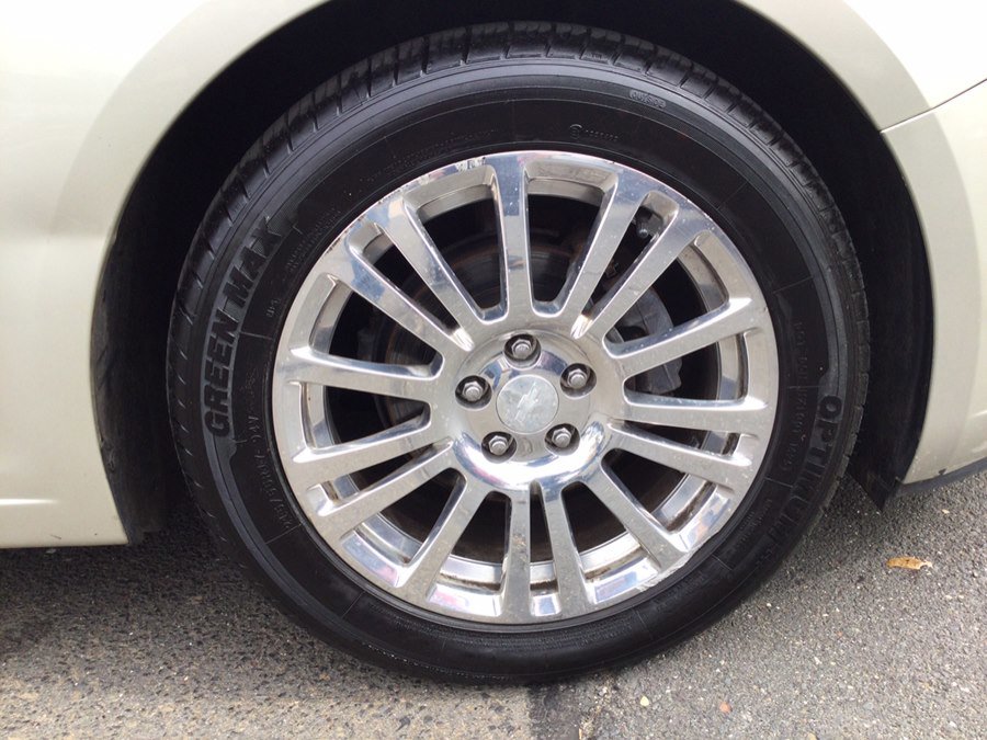 Used 2013 Chevrolet Cruze Eco w/ Enhanced Safety Package image 31