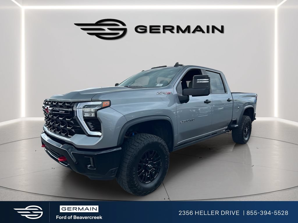Used 2024 Chevrolet Silverado 2500 ZR2 AWD/4WD image 4