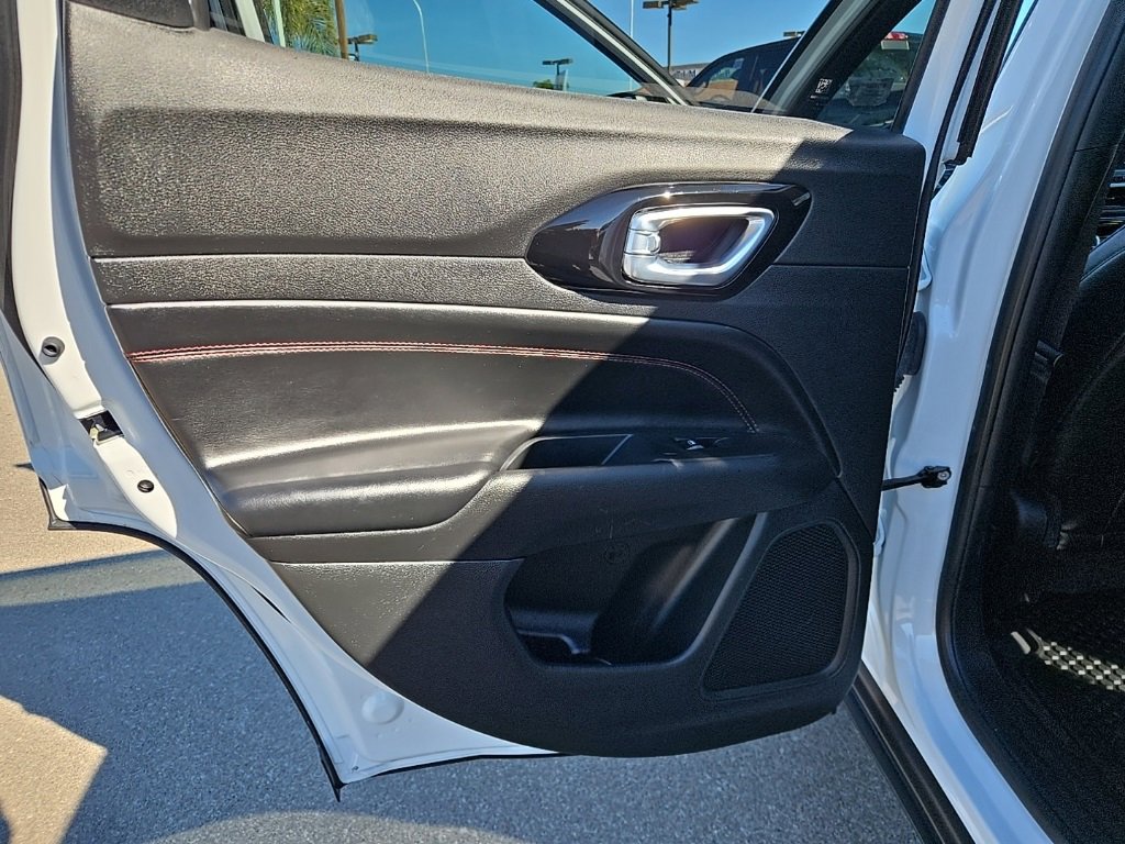 Used 2023 Jeep Compass Trailhawk w/ Trailhawk Convenience Group image 30