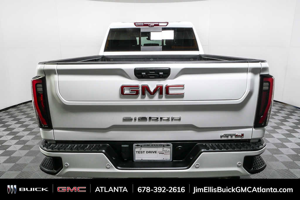 Used 2024 GMC Sierra 2500 AT4 w/ Technology Package AWD/4WD image 26