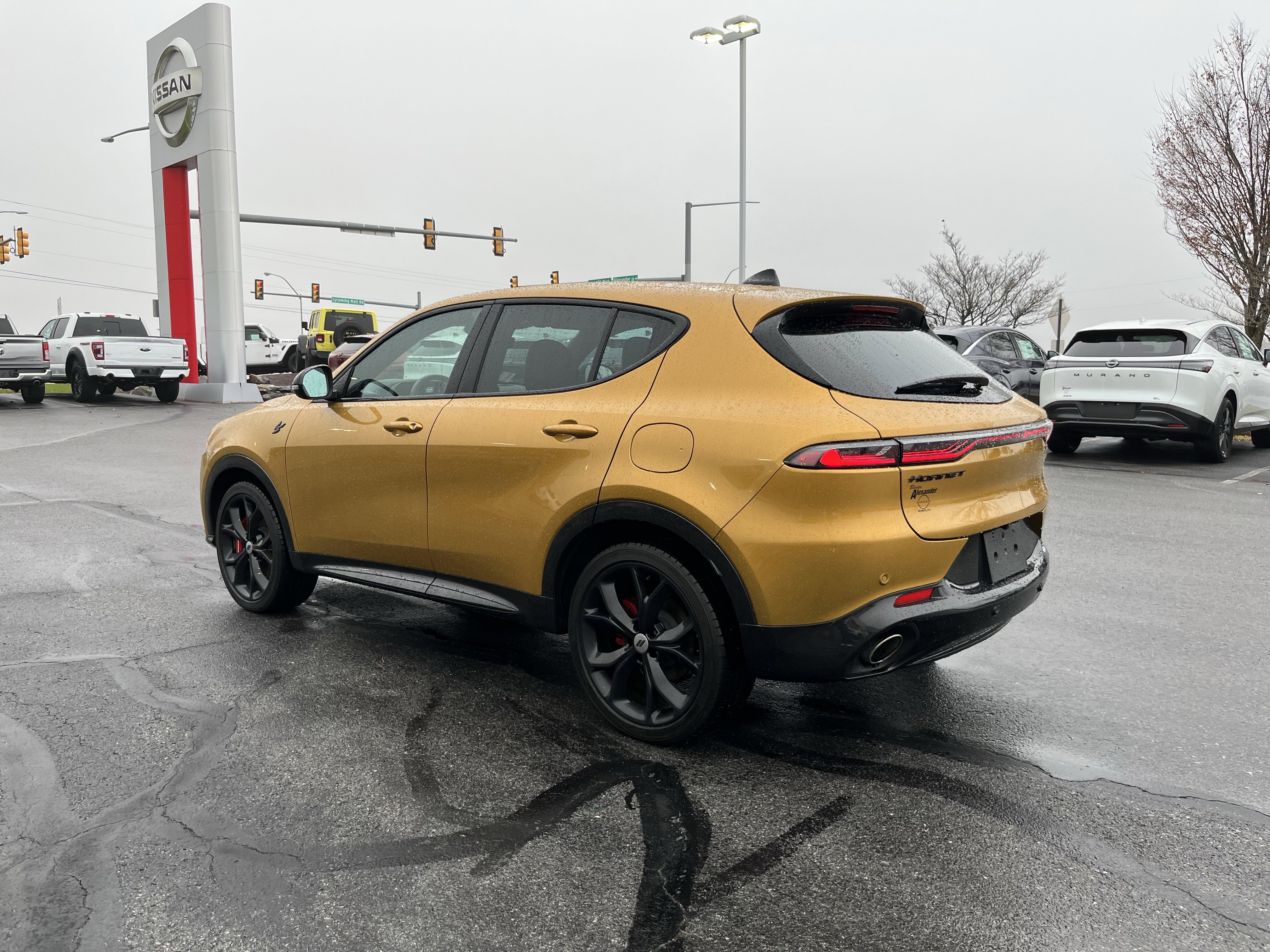 Used 2024 Dodge Hornet R/T image 6