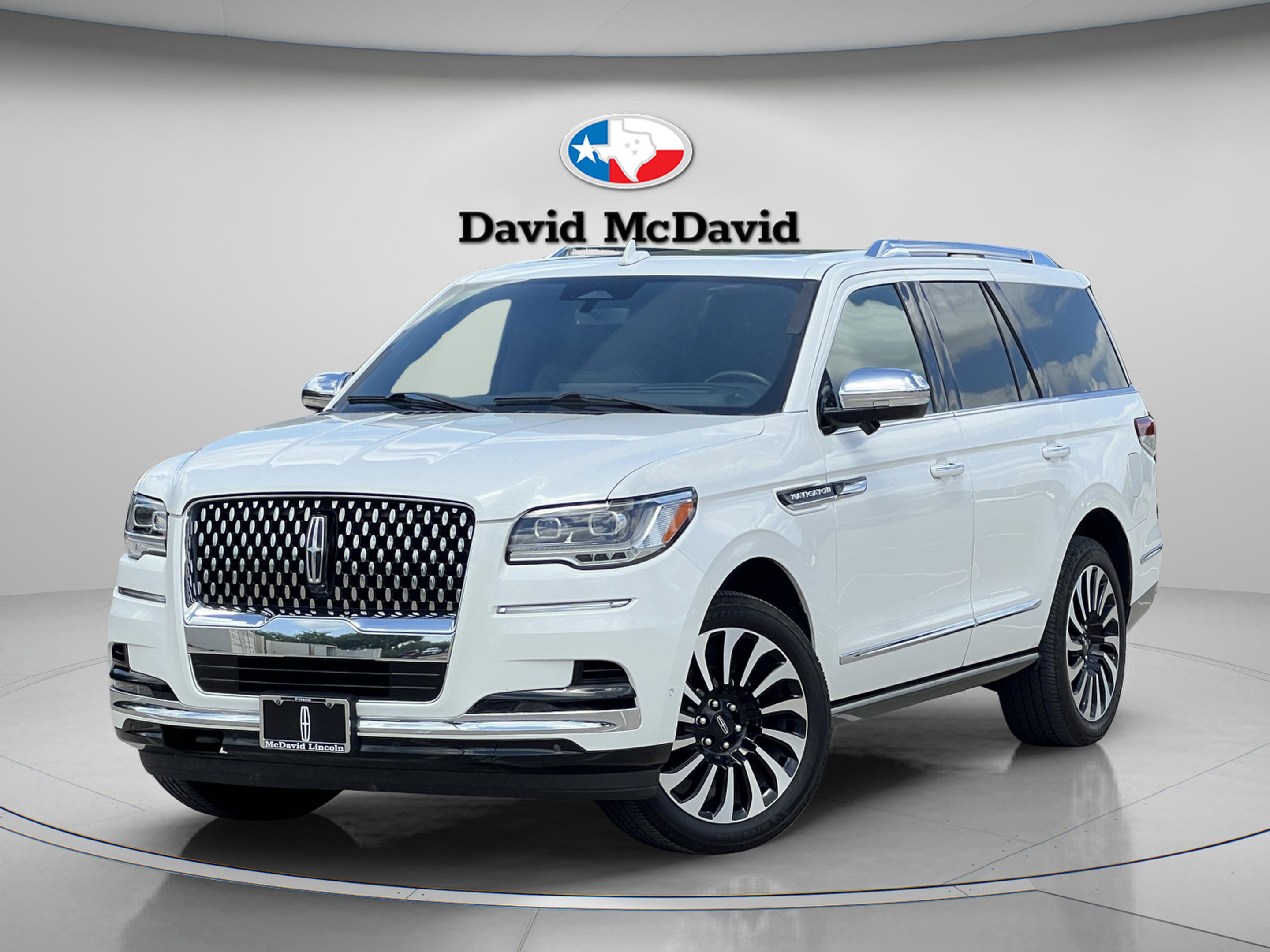 Used 2023 Lincoln Navigator Black Label AWD/4WD image 8