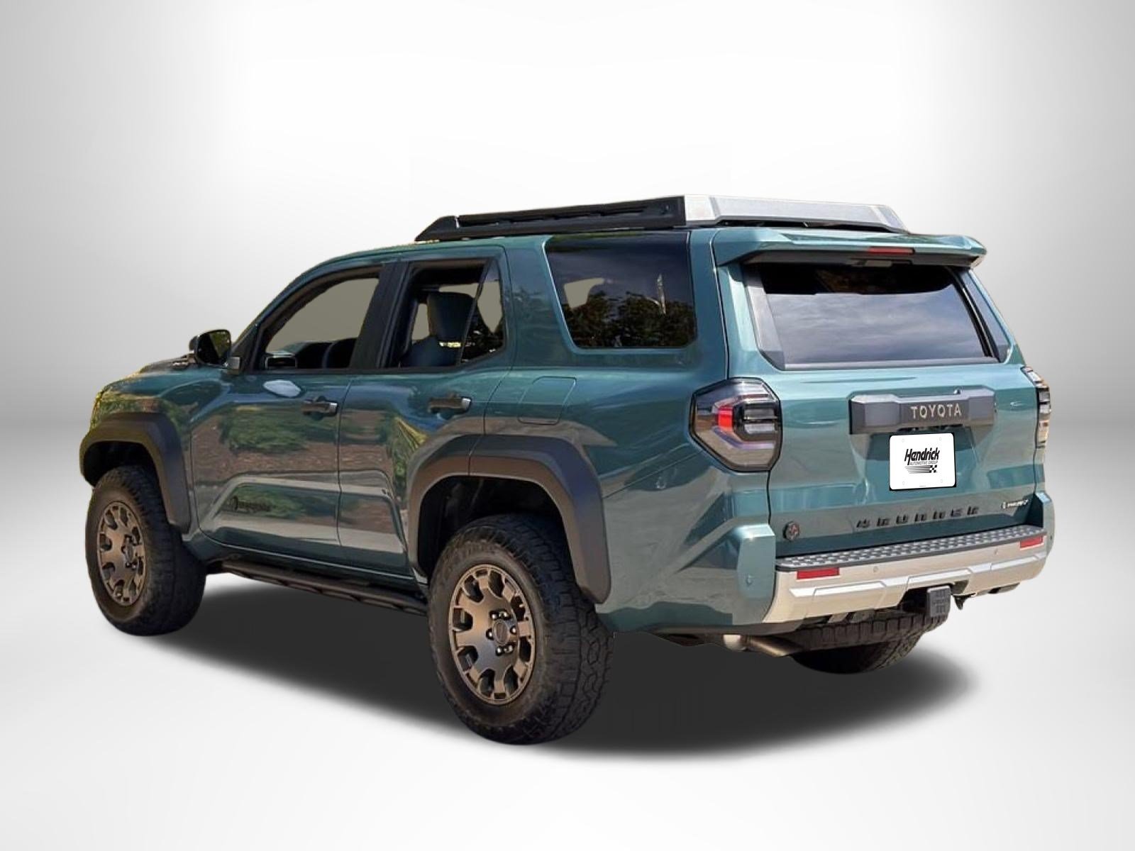 Used 2025 Toyota 4Runner Trailhunter AWD/4WD image 6