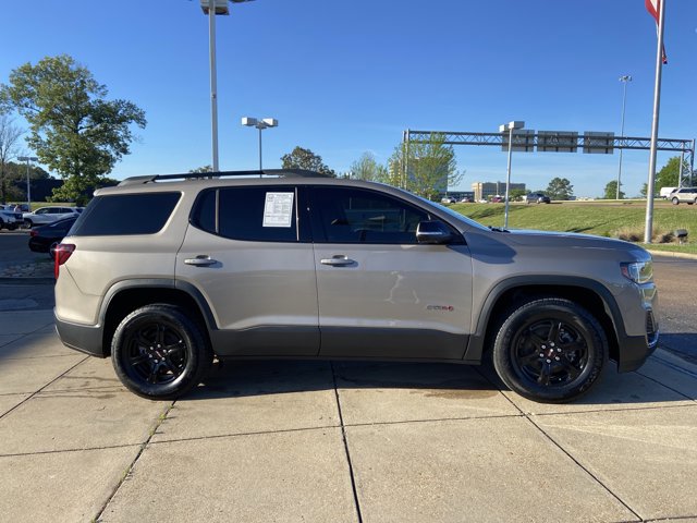 Used 2022 GMC Acadia AT4 w/ Technology Package image 13