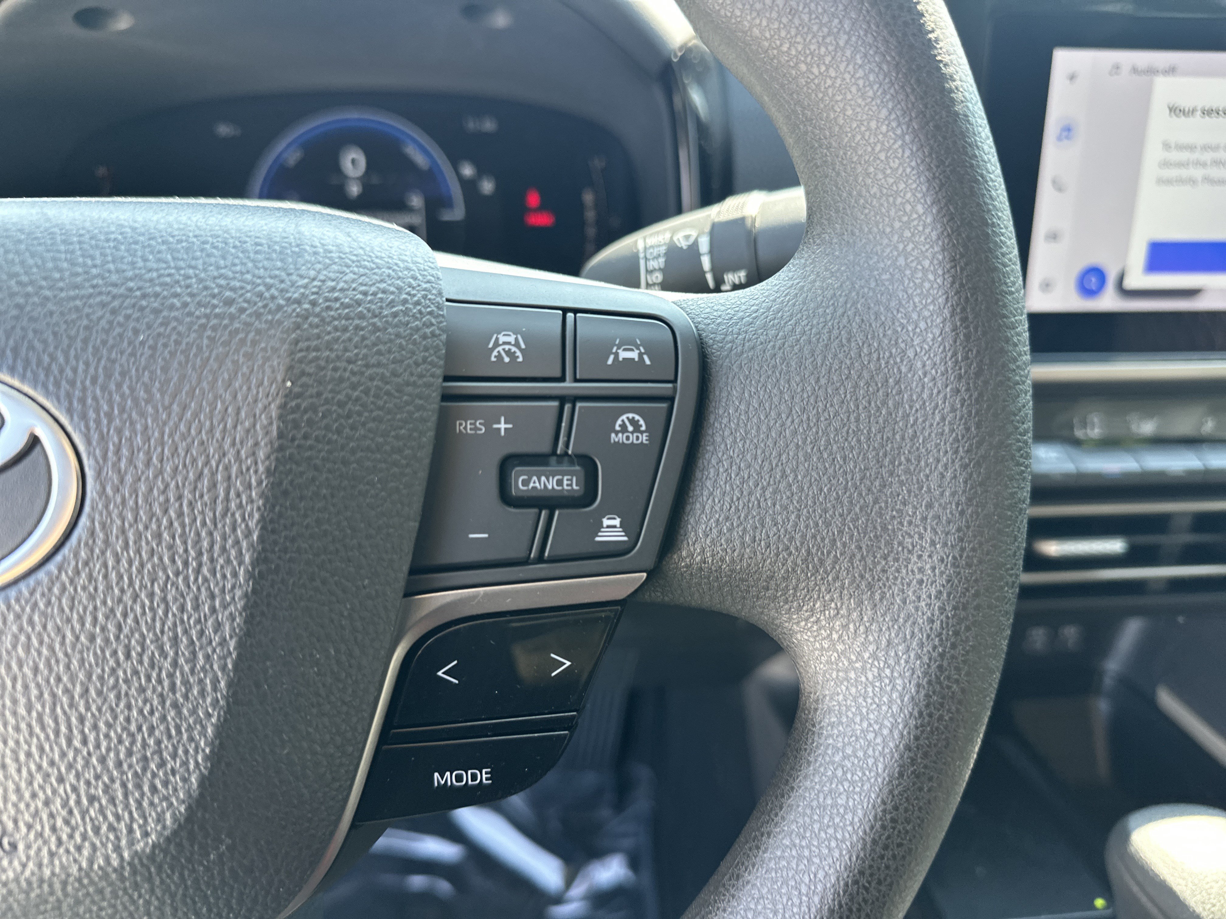 Used 2025 Toyota Camry LE FWD image 20