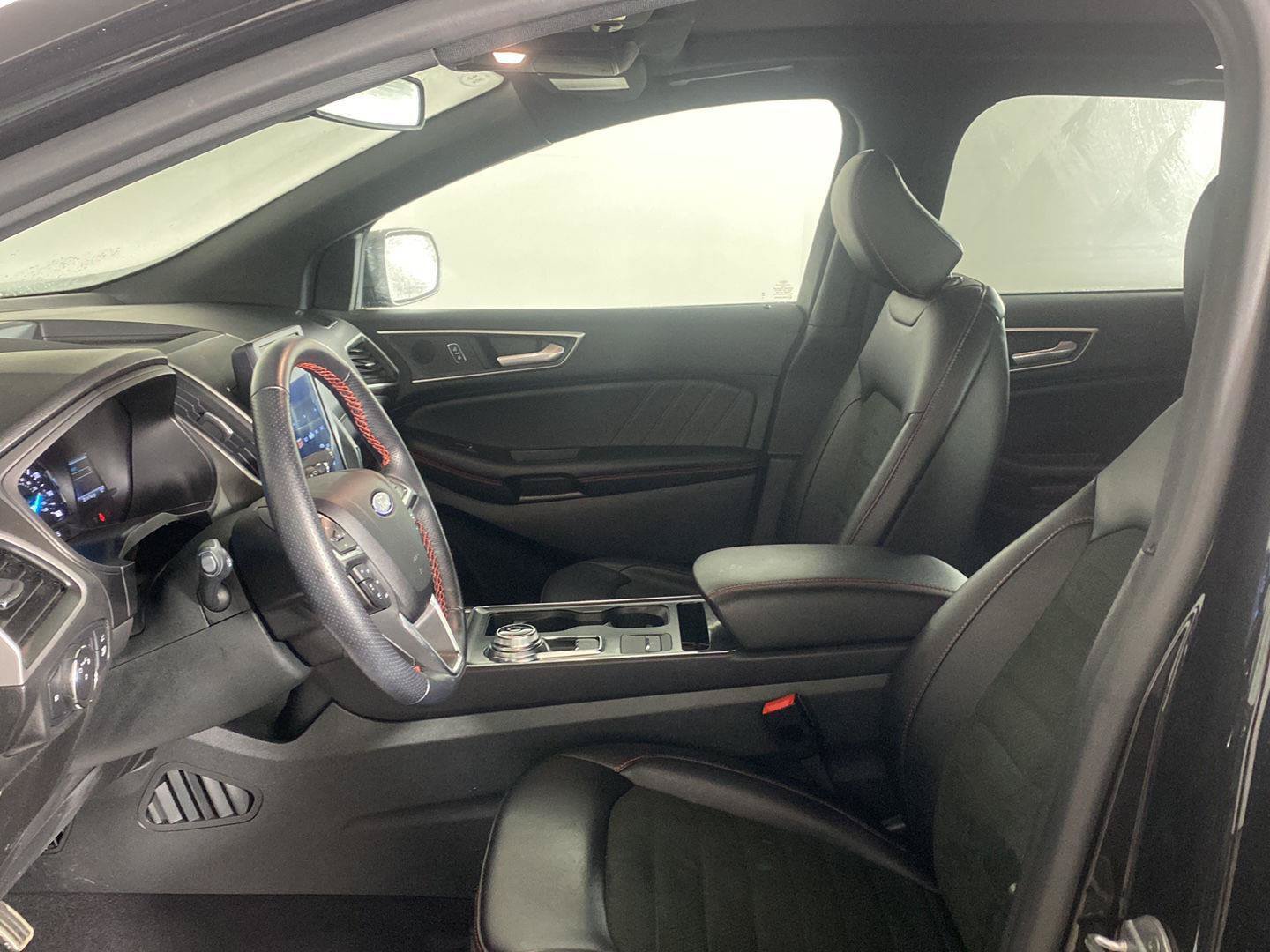 Used 2023 Ford Edge ST-Line AWD/4WD image 15