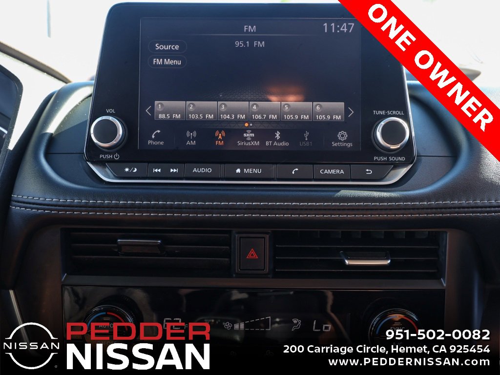 Used 2023 Nissan Rogue SV image 29