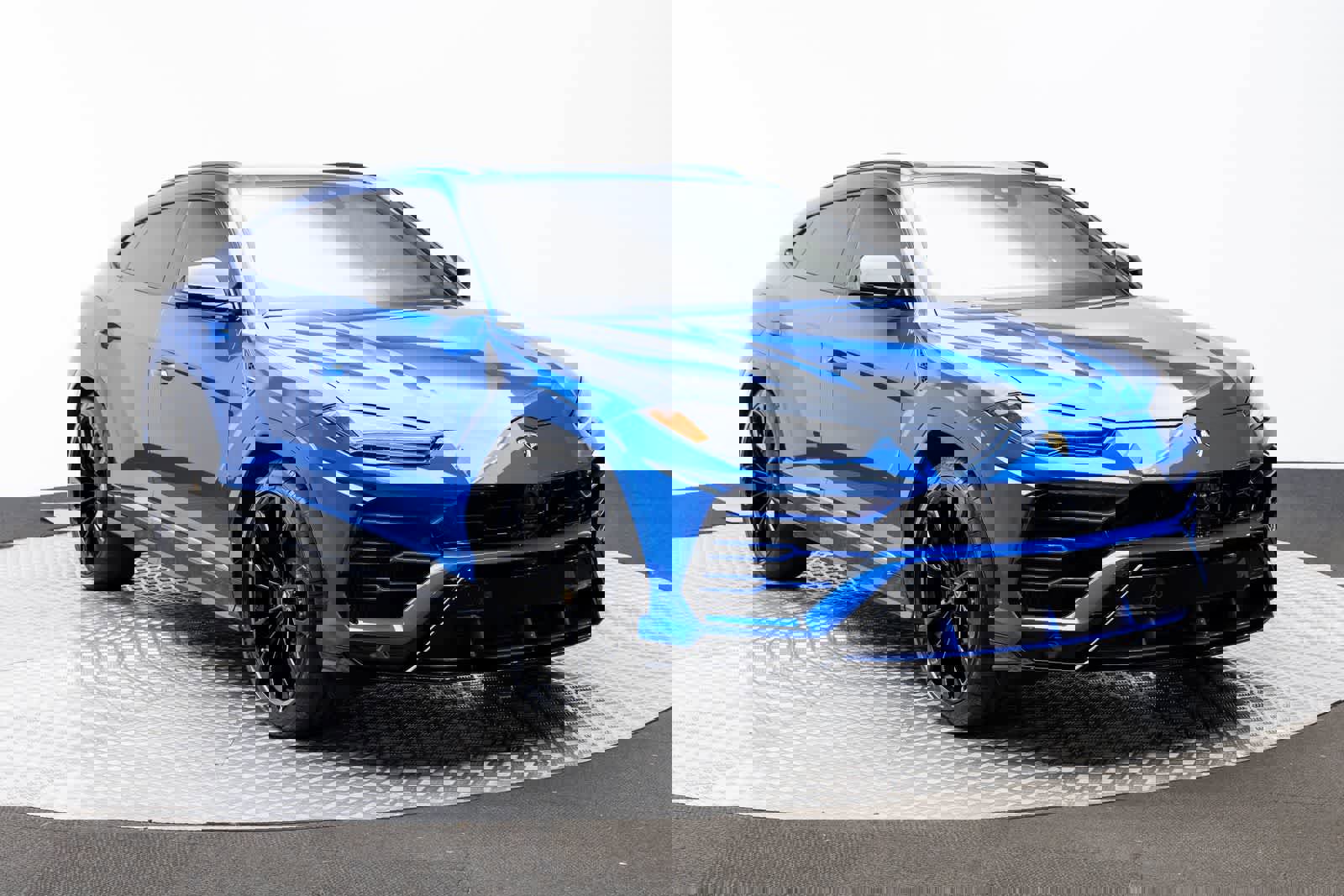 Used 2019 Lamborghini Urus image 67