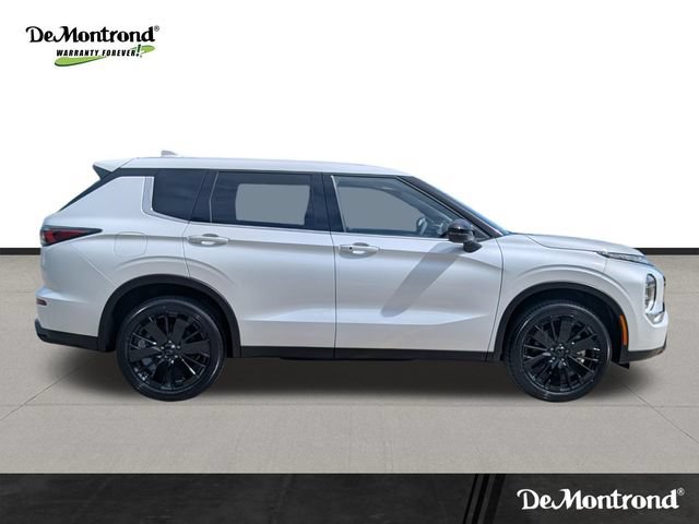 New 2026 Mitsubishi Outlander LE FWD image 4