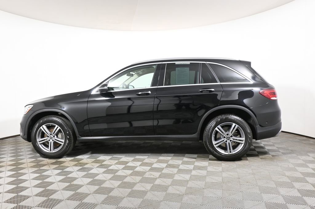 Certified 2022 Mercedes-Benz GLC 300 4MATIC image 2
