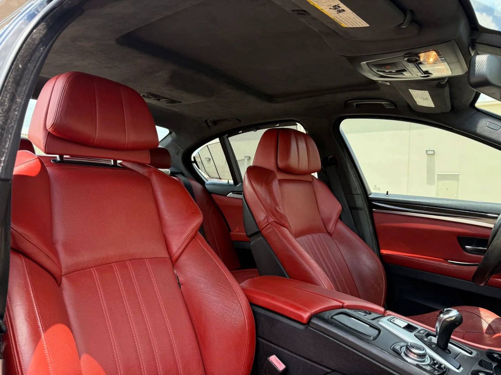 Used 2013 BMW M5 RWD image 17