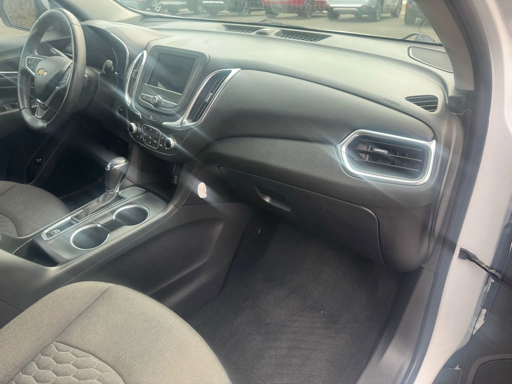 Used 2019 Chevrolet Equinox LT image 23