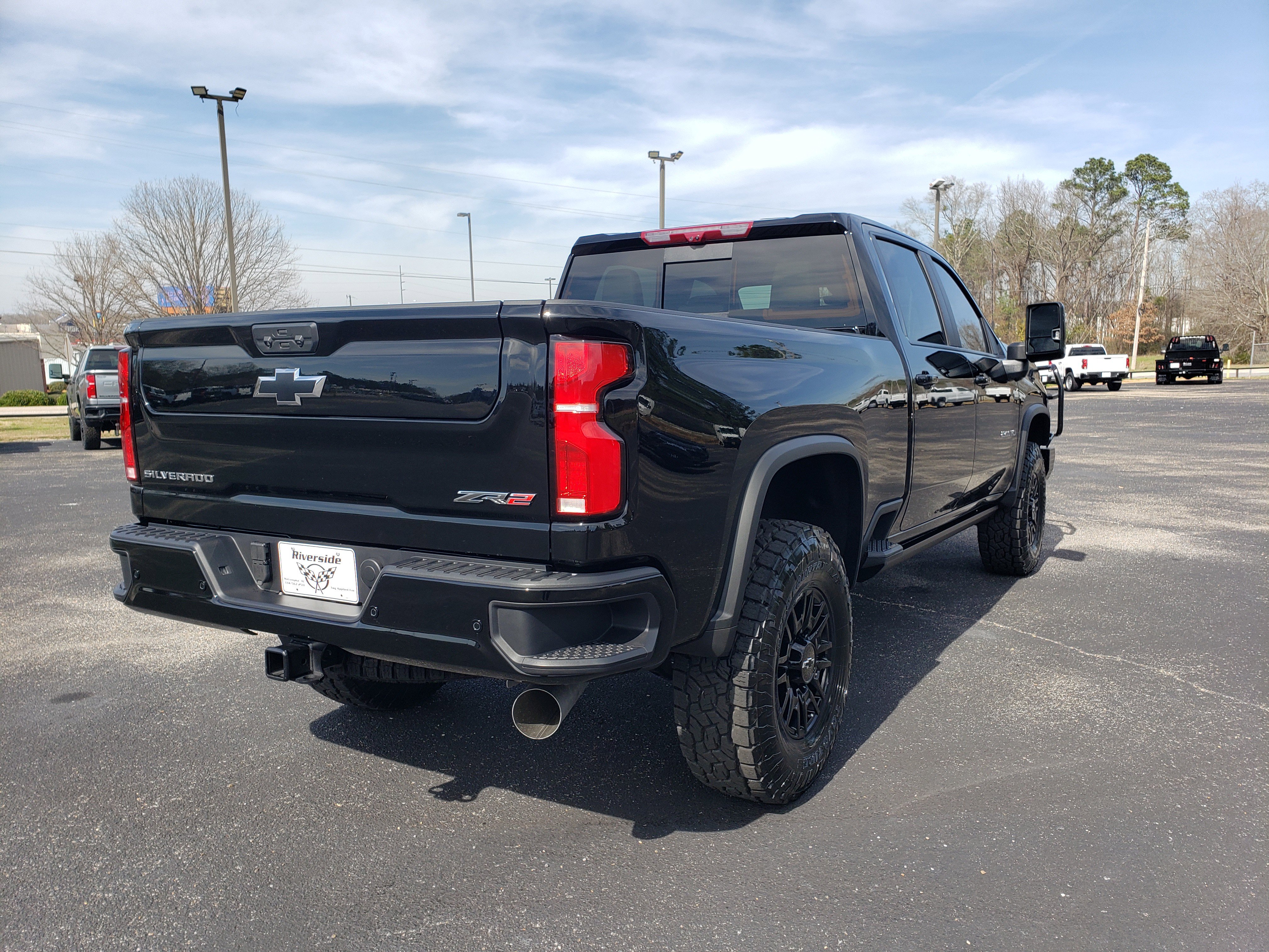 Used 2026 Chevrolet Silverado 2500 ZR2 image 3
