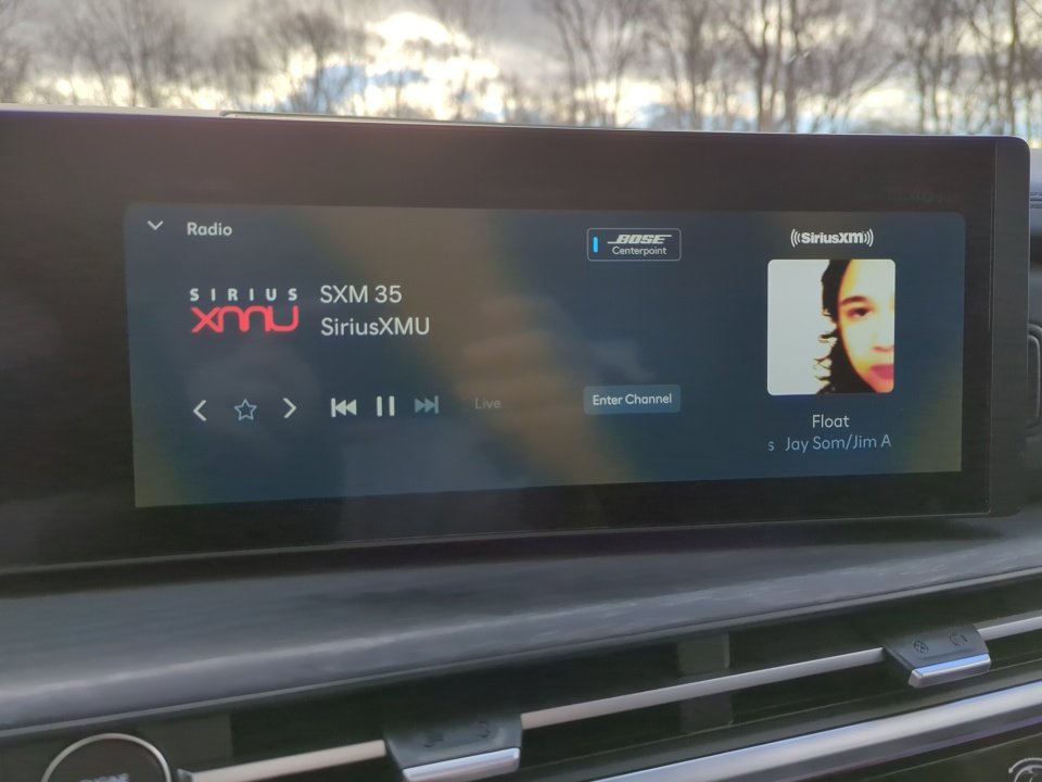 Used 2025 Hyundai Santa Fe Limited image 26