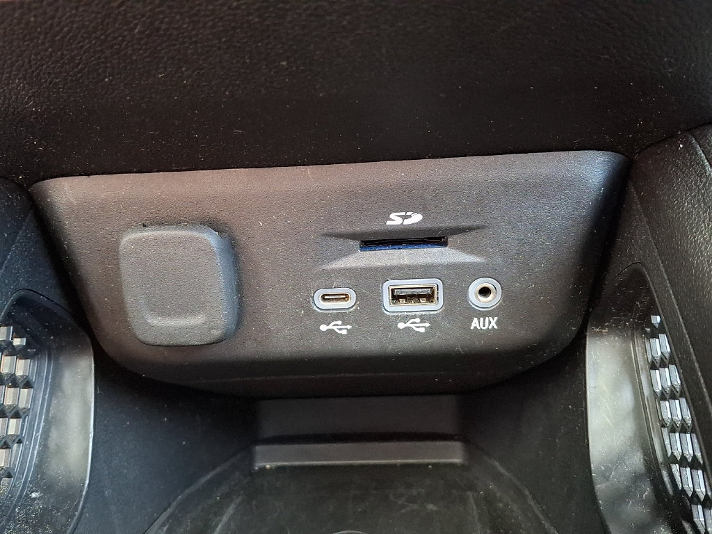 Used 2023 Chevrolet TrailBlazer ACTIV w/ Sun and Liftgate Package AWD/4WD image 23