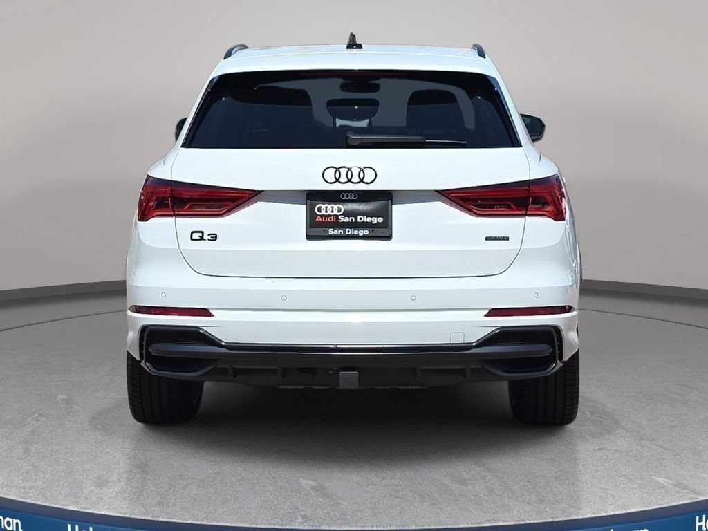 Used 2022 Audi Q3 2.0T Premium Plus w/ Premium Plus Package AWD/4WD image 7