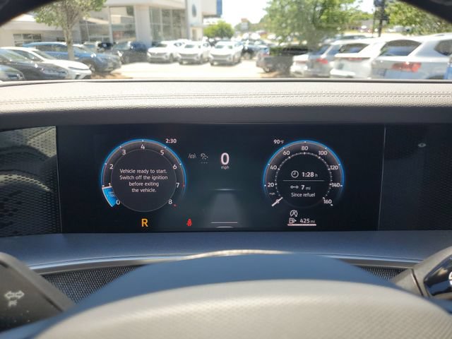 Certified 2025 Volkswagen Tiguan S FWD image 24