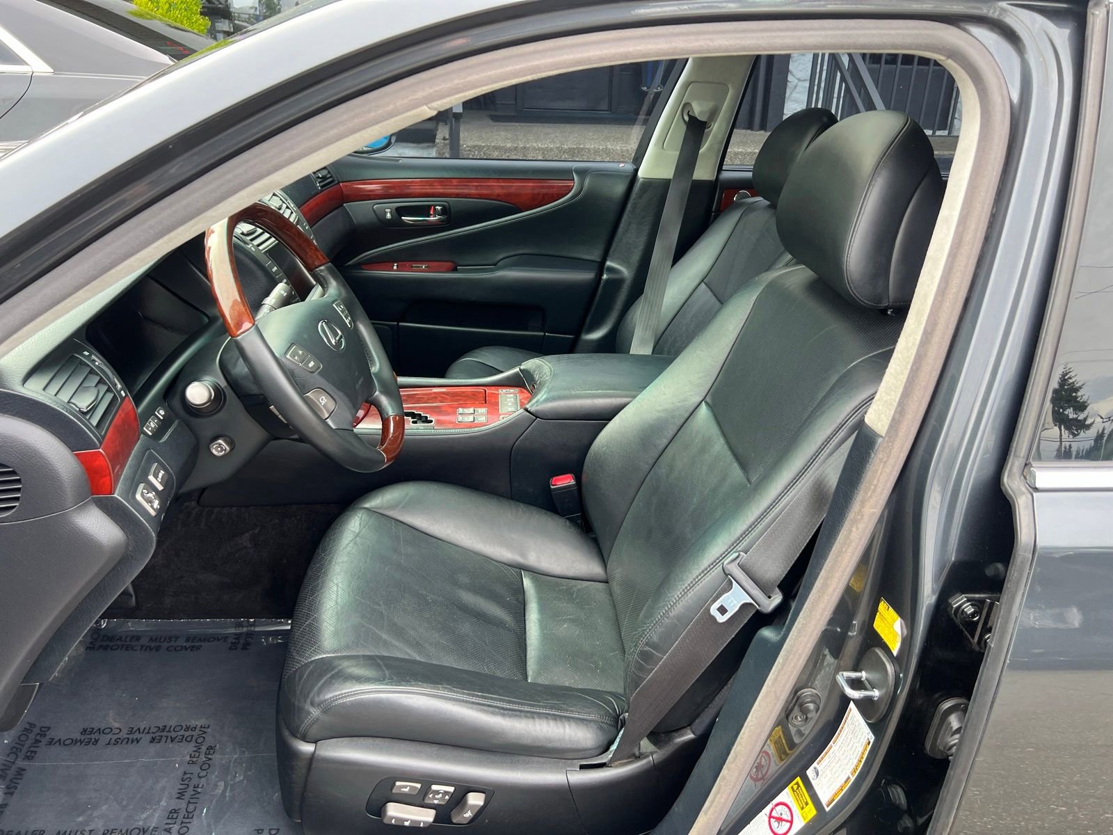 Used 2007 Lexus LS 460 L RWD image 15