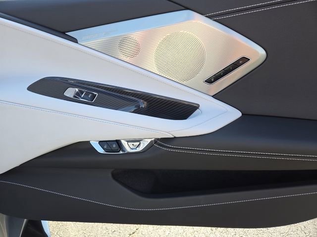 Used 2023 Chevrolet Corvette Stingray Preferred Conv w/ Z51 Performance Package RWD image 28