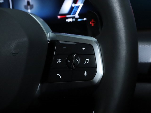 Used 2025 BMW X1 M35i image 24