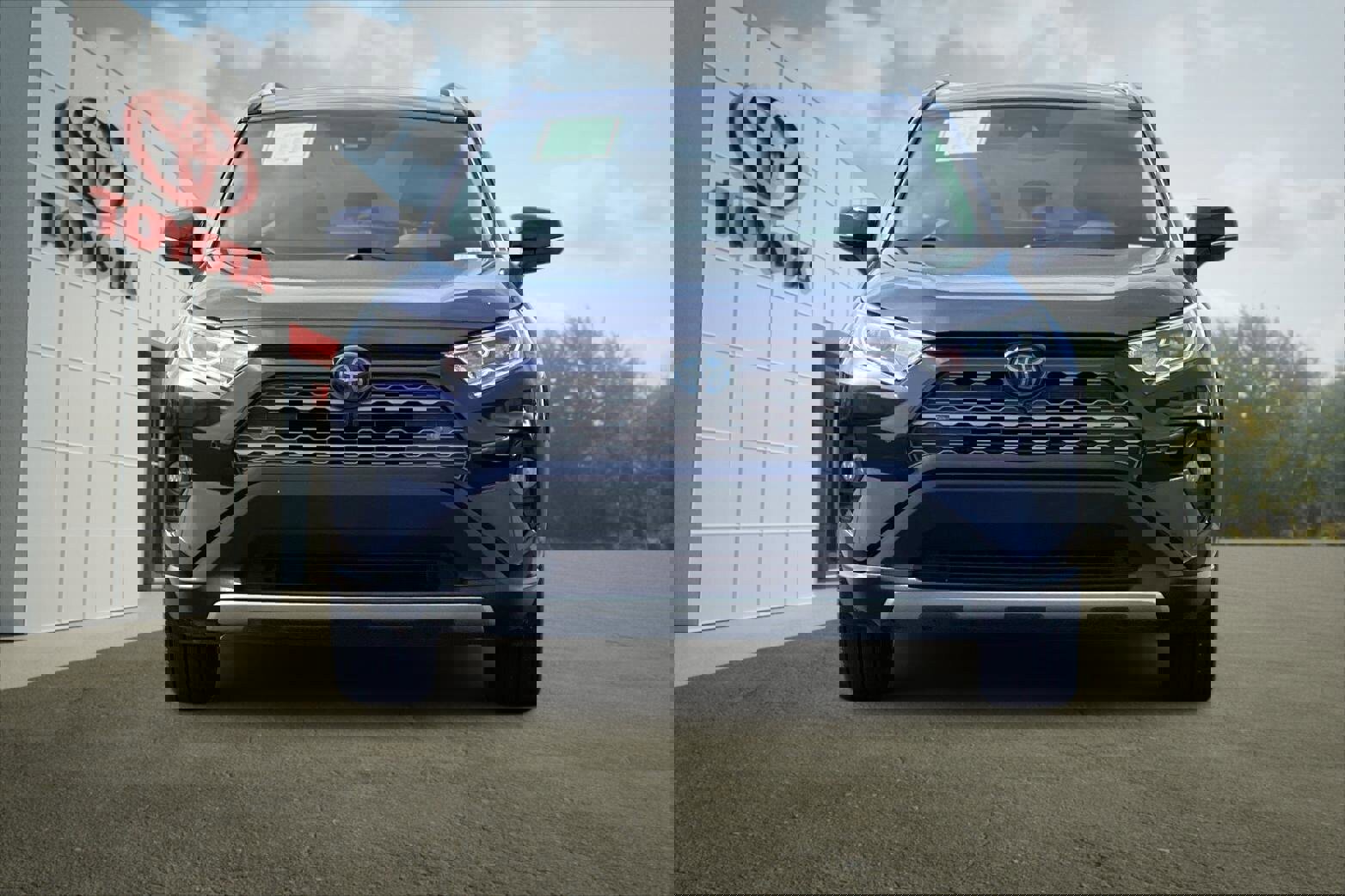 Certified 2020 Toyota RAV4 Limited image 8