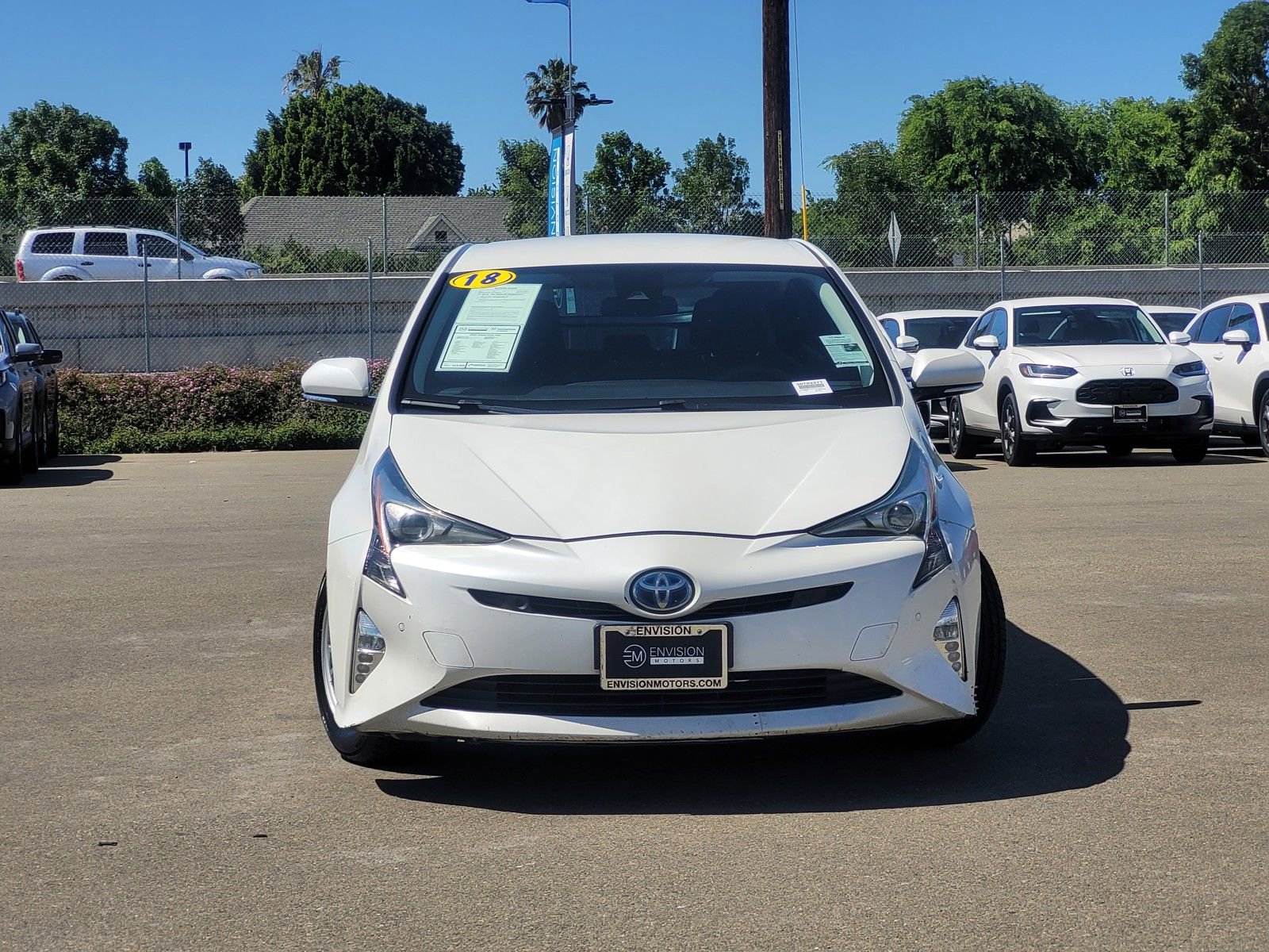 Used 2018 Toyota Prius Two w/ Prius Two Safety Plus Package FWD image 2