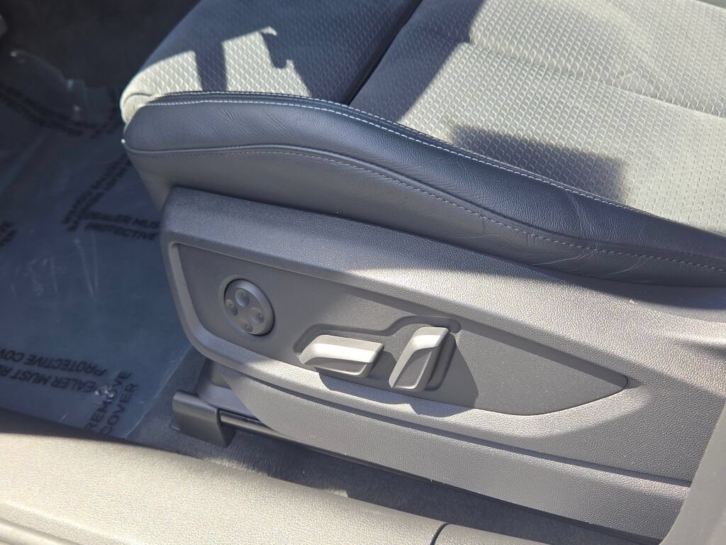 Used 2023 Audi SQ5 Premium Plus AWD/4WD image 26