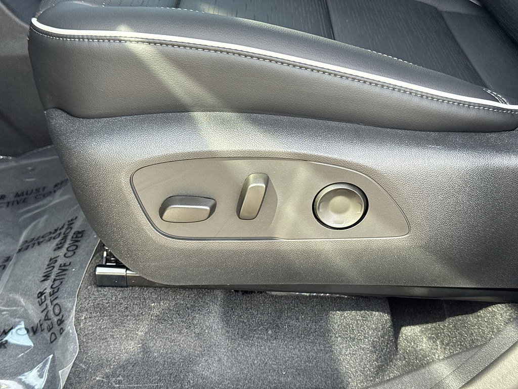 New 2026 Buick Enclave Sport Touring w/ Power Package FWD image 21