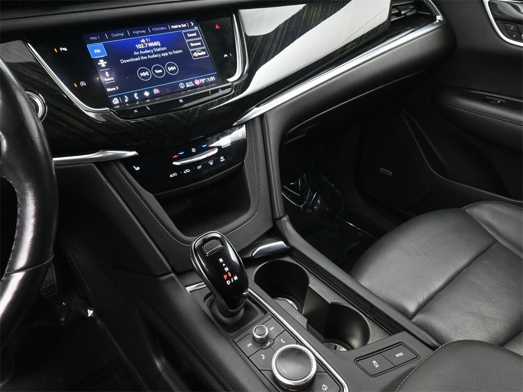Used 2020 Cadillac XT6 Premium Luxury image 8