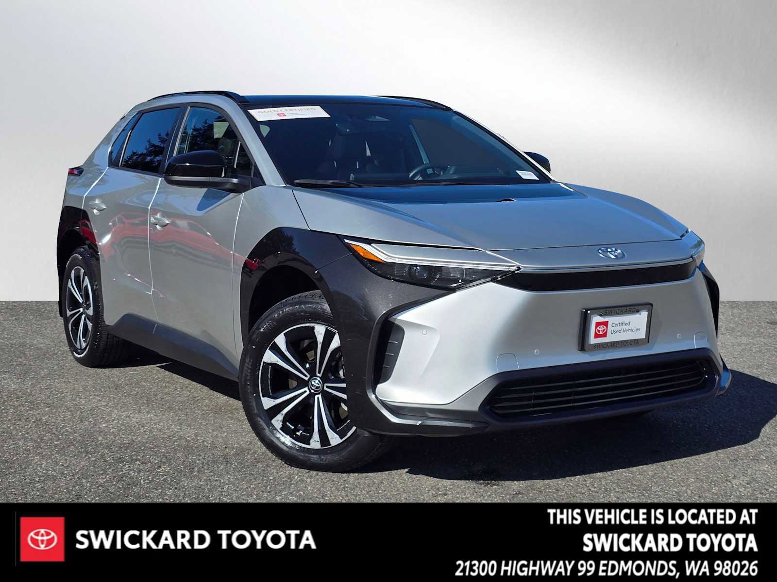 Used 2023 Toyota bZ4X XLE w/ Weather Package image 1