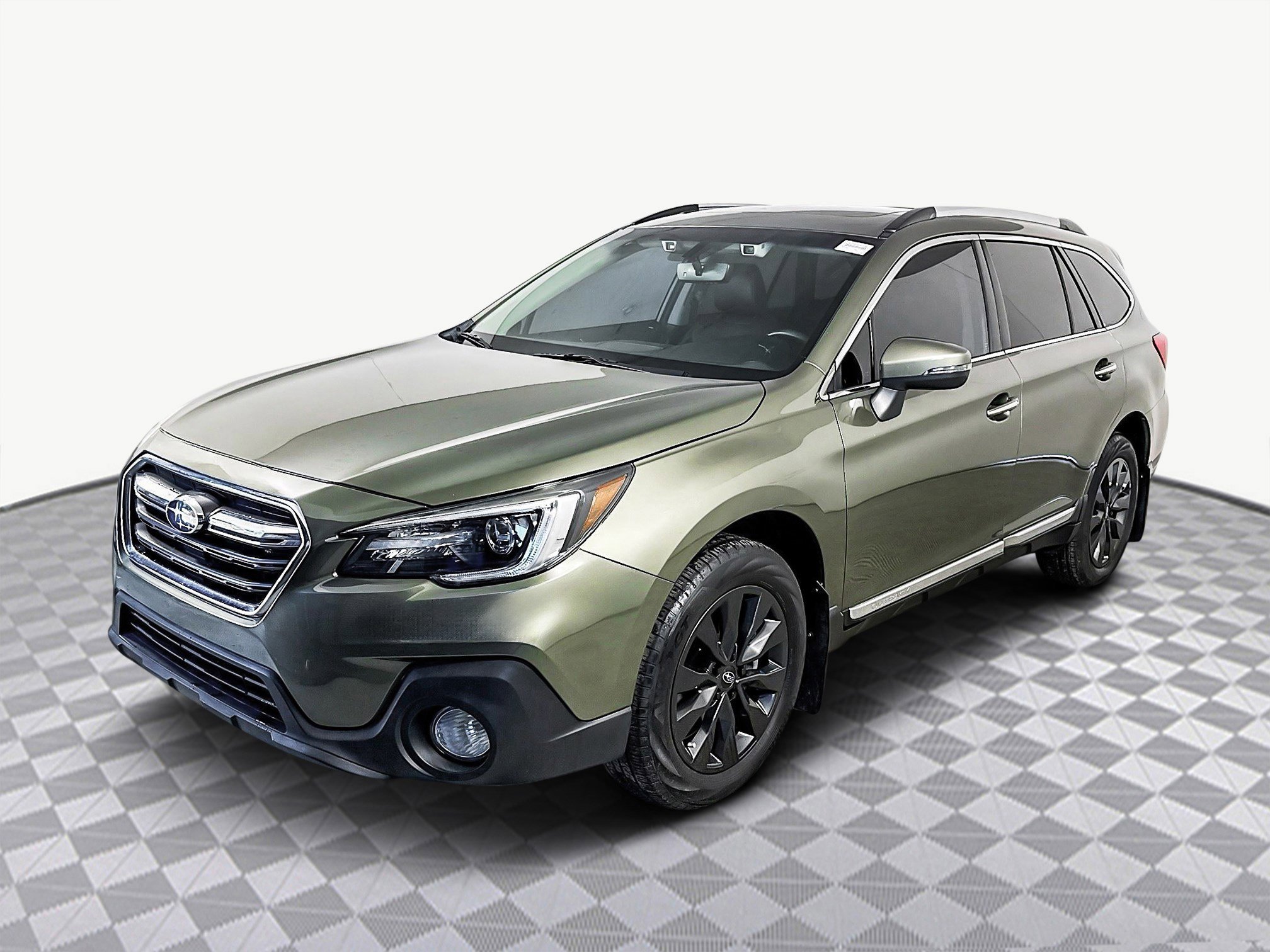 Used 2019 Subaru Outback 2.5i Touring w/ Popular Package #3A image 4