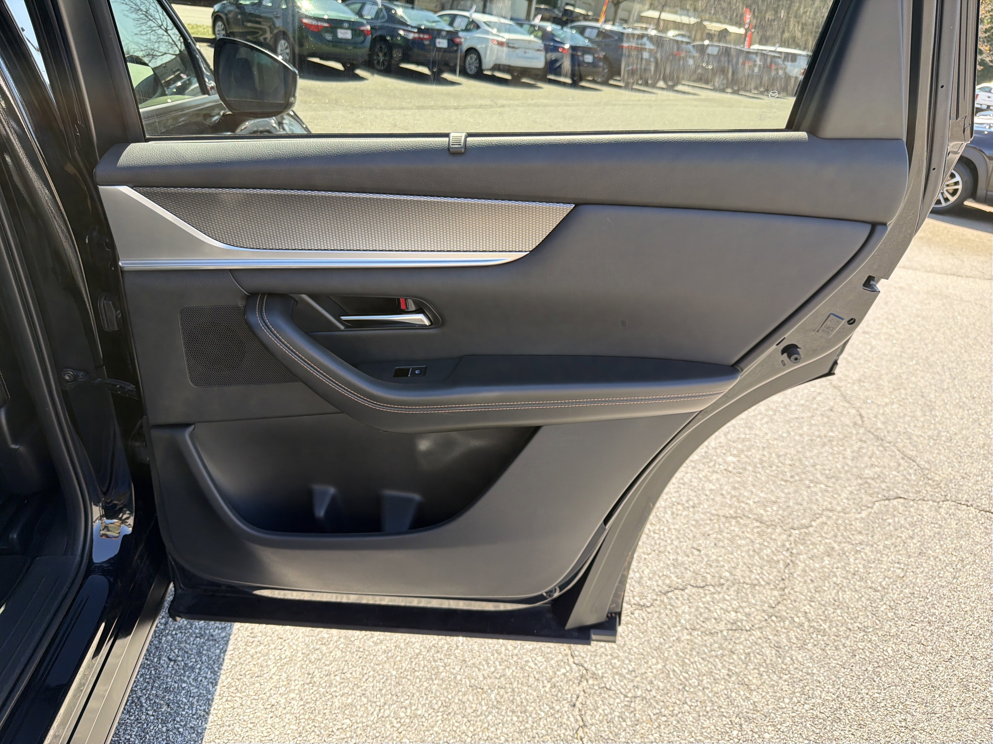 Used 2025 MAZDA CX-90 3.3 Turbo w/ Preferred Package image 30