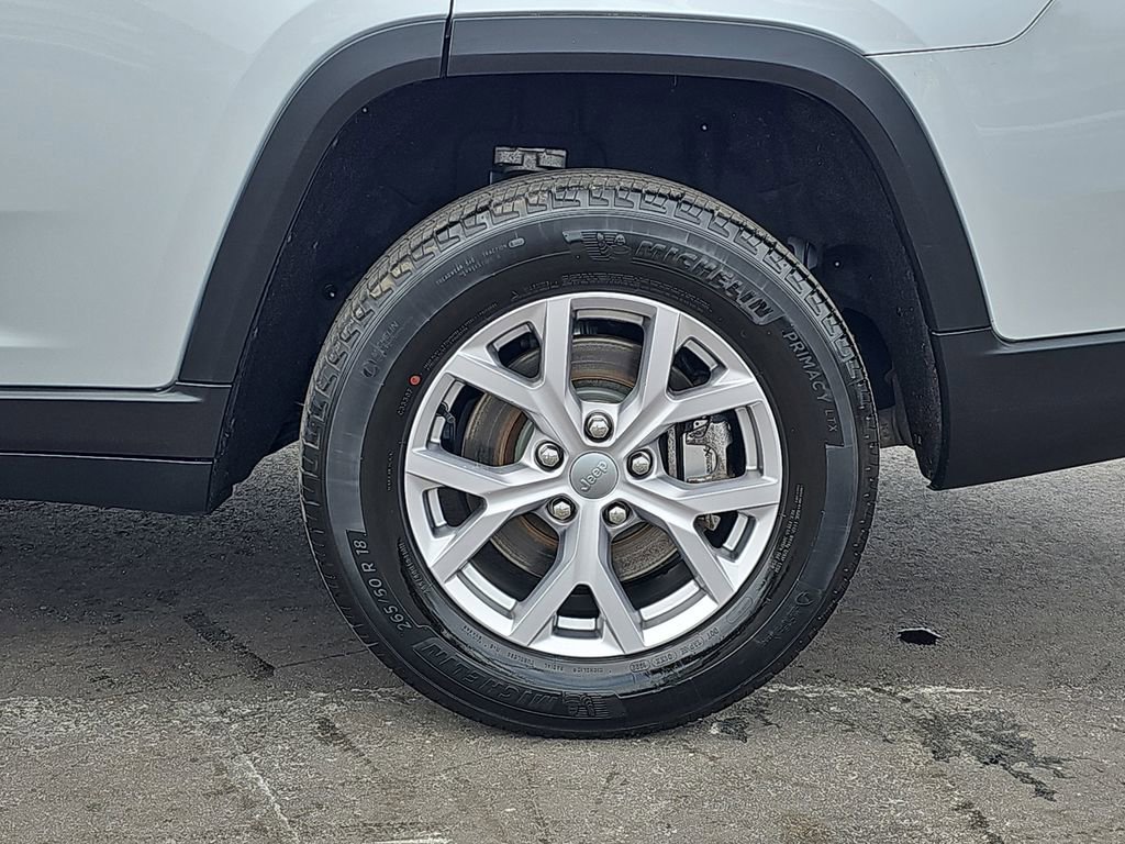 Used 2022 Jeep Grand Cherokee L Limited image 36