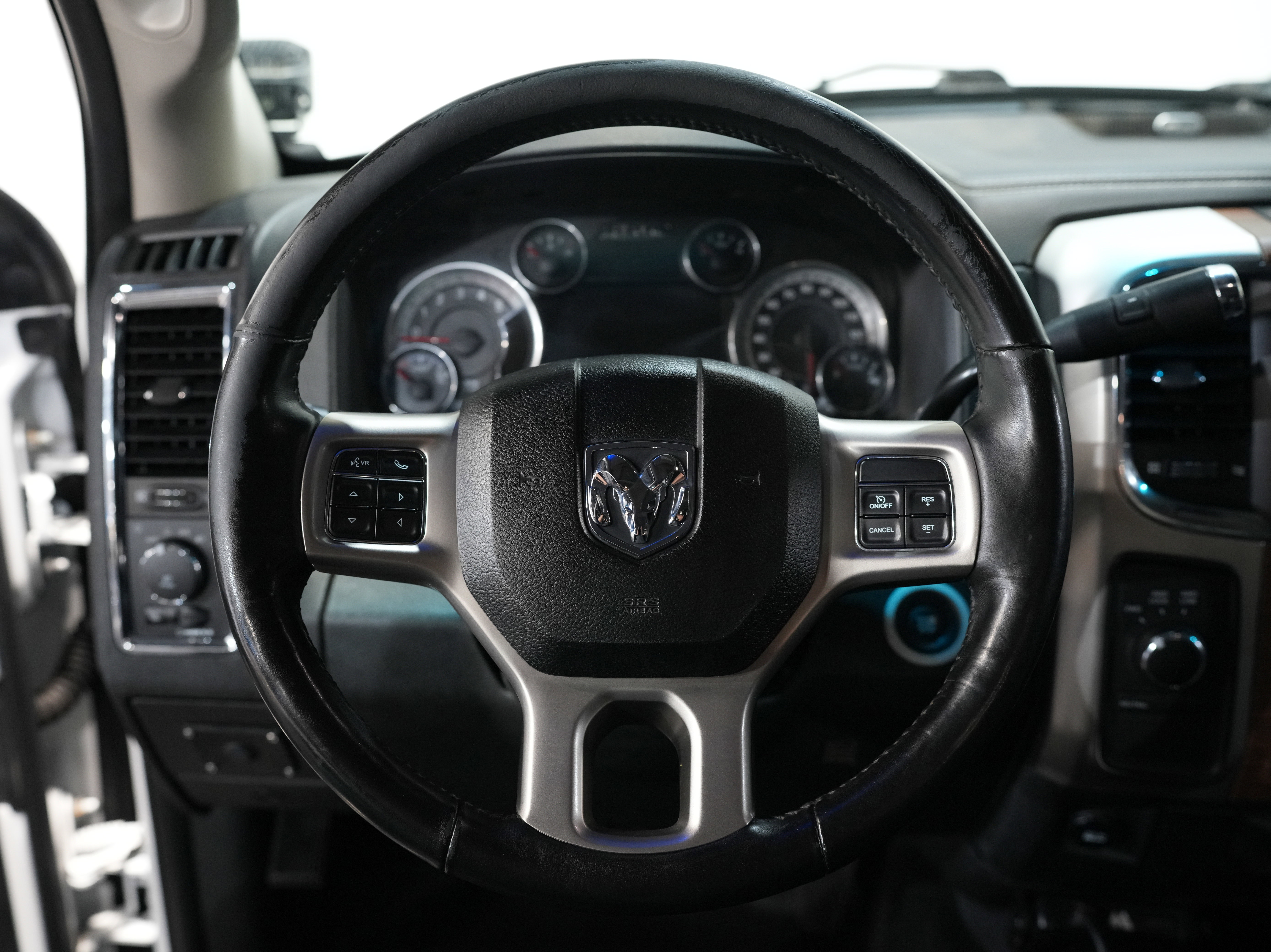 Used 2017 RAM 2500 Laramie w/ Sport Appearance Group image 44