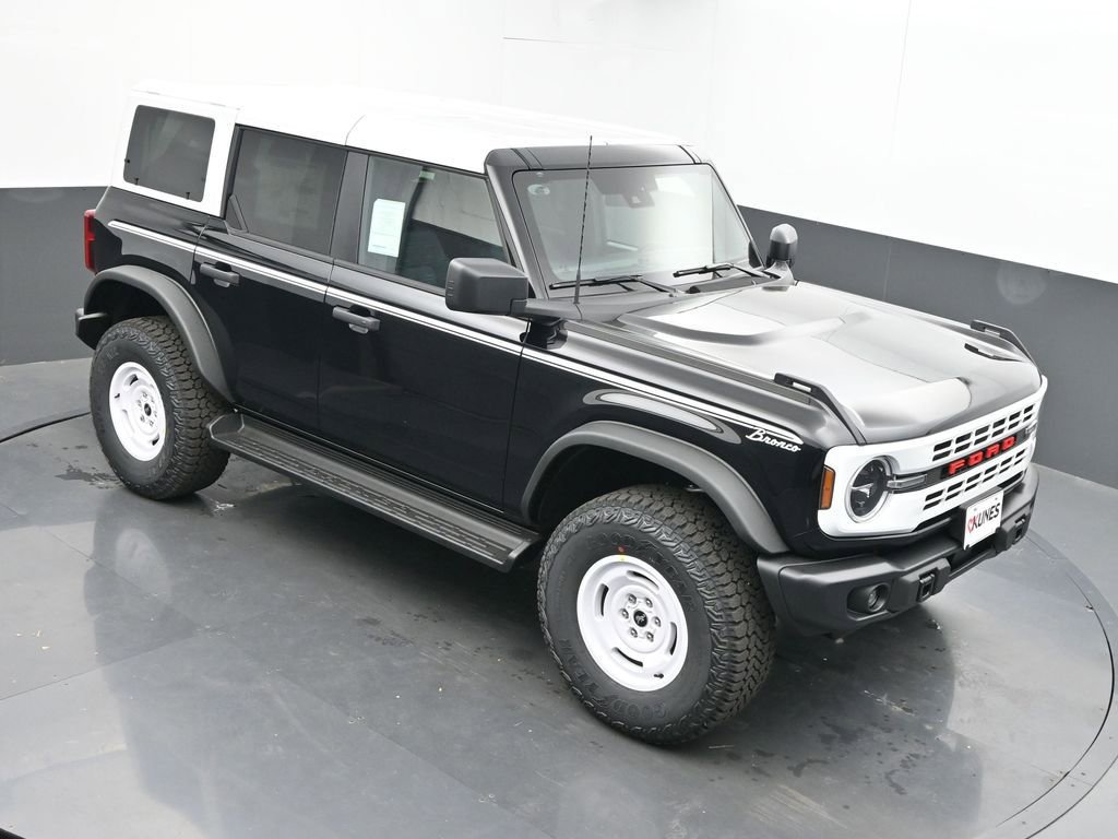 New 2025 Ford Bronco Heritage Edition image 30