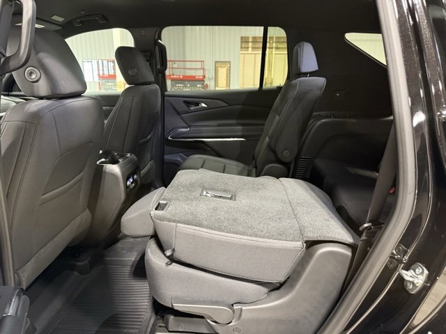 New 2026 Chevrolet Traverse LT w/ Driver Confidence Package image 31