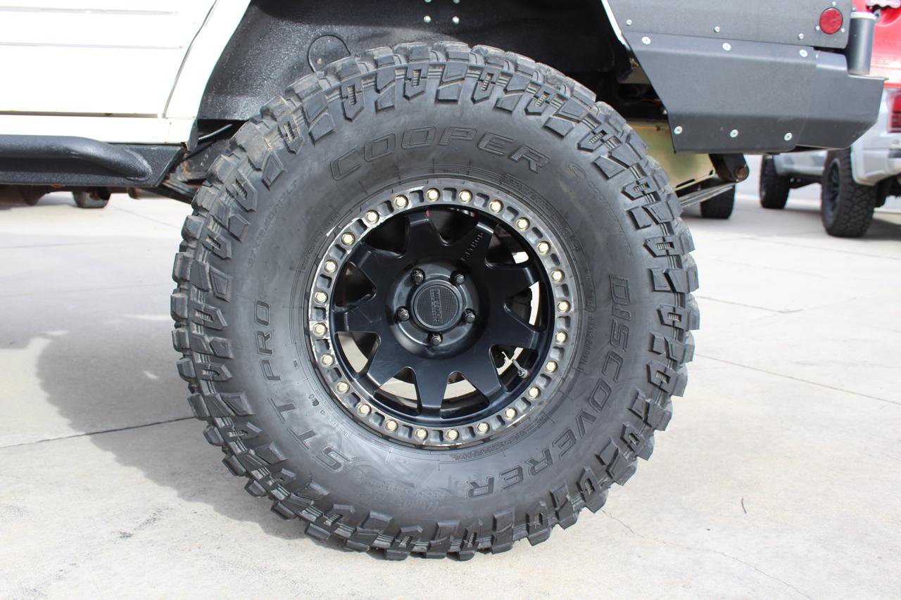 Used 2001 Jeep Cherokee Sport image 45