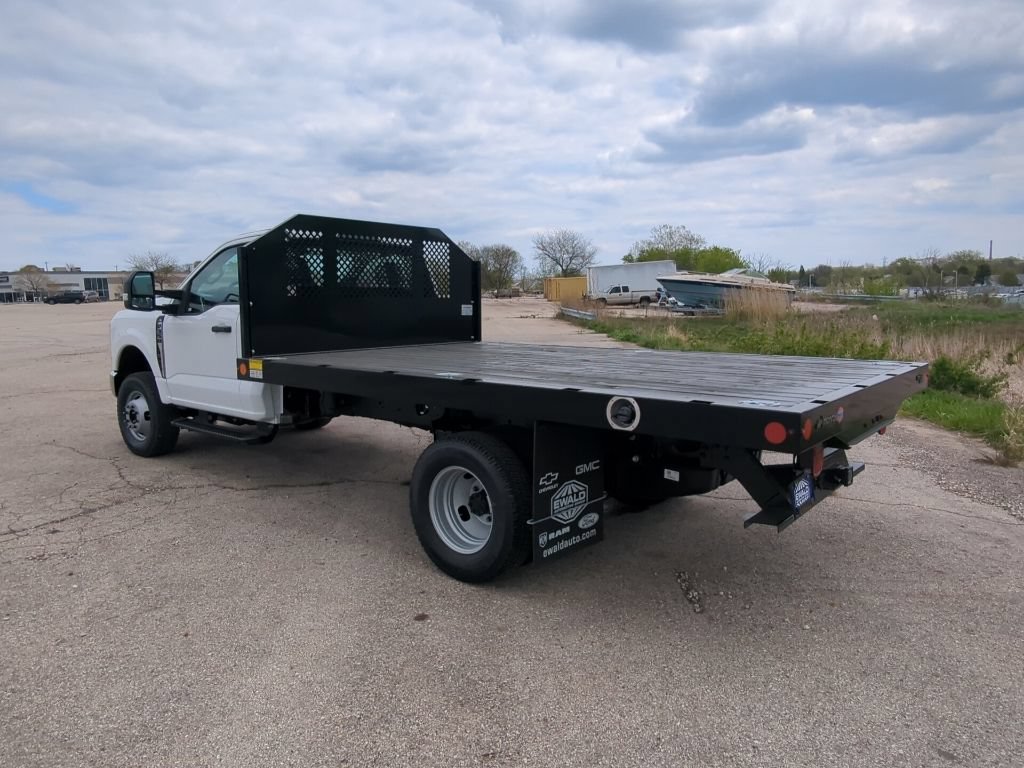 New 2026 Ford F350 XL w/ XL Chrome Package AWD/4WD image 7